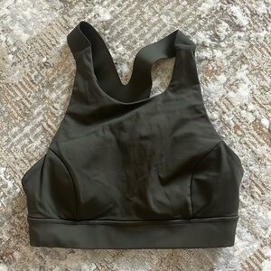 Lululemon razor back sports bra